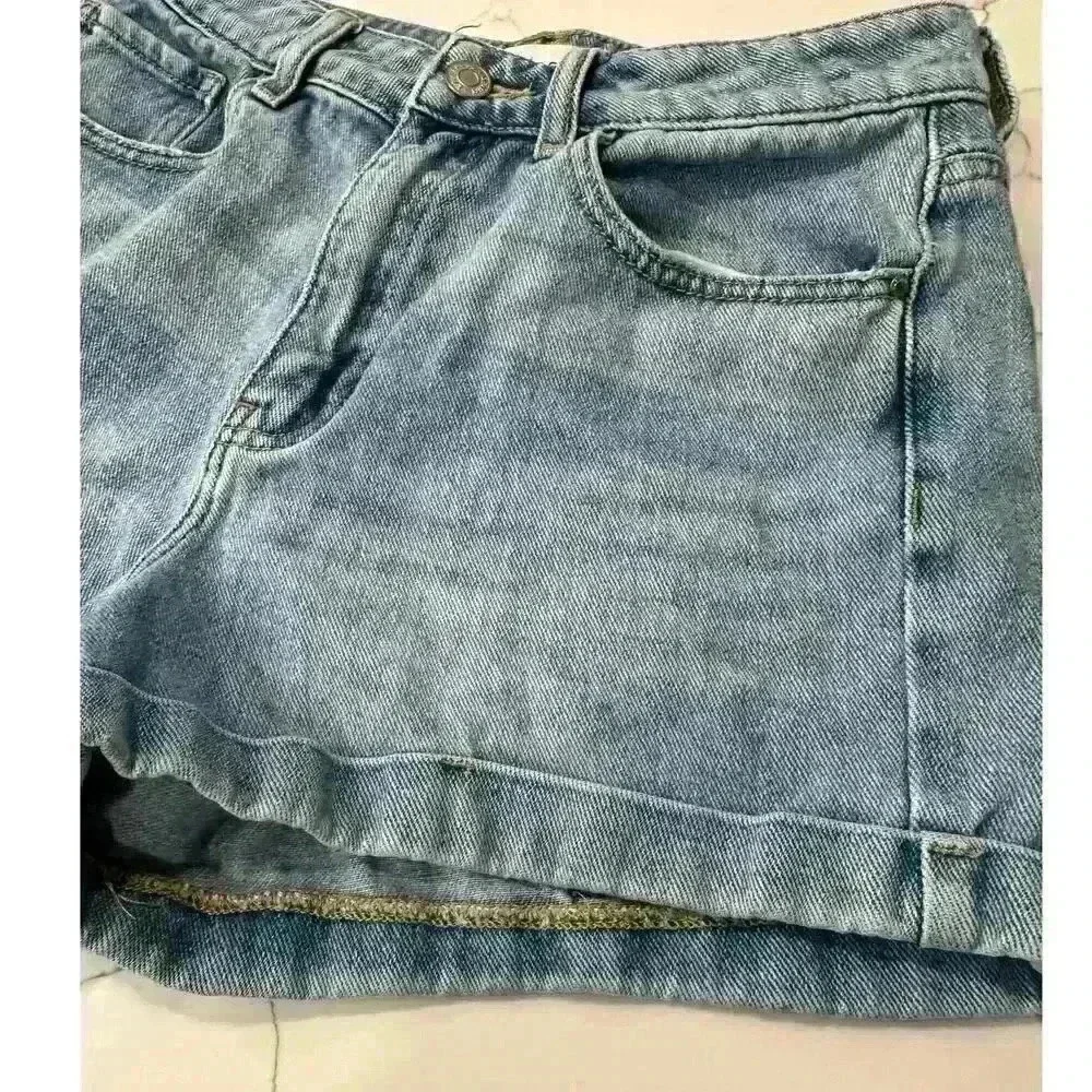Pacsun Mom Shorts Cufted Blue Light Wash Denim Jean Shorts Size 26